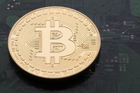 آخرین وضعیت بازار رمزارزها در جهان؛ بیت‌کوین به دنبال رکورد جدید