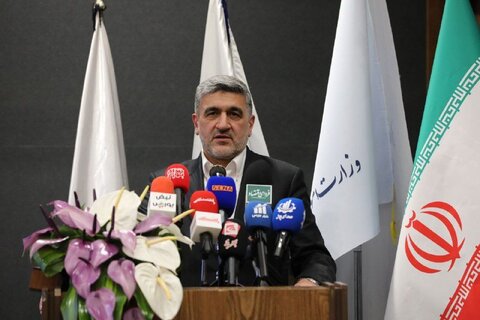 میانگین حجم معاملات روزانه بازار سرمایه حدود ۲۰ هزار میلیارد تومان است
