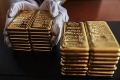 قیمت طلای جهانی با کاهش دلار بالا رفت